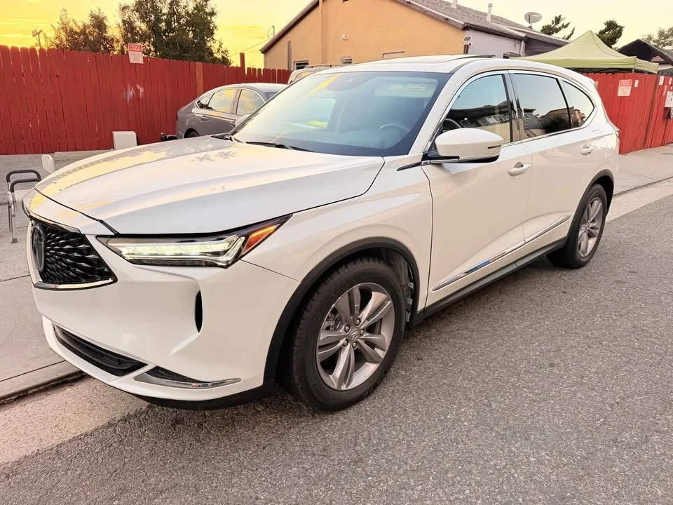 2022 Acura MDX 4th Gen - Image 2 of 9