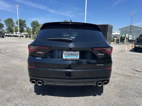 2022 Acura MDX 4th Gen - Image 4 of 10