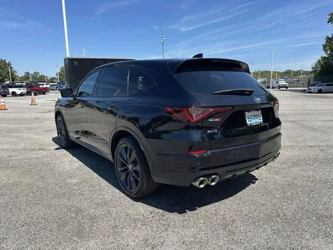 2022 Acura MDX 4th Gen - Image 3 of 10
