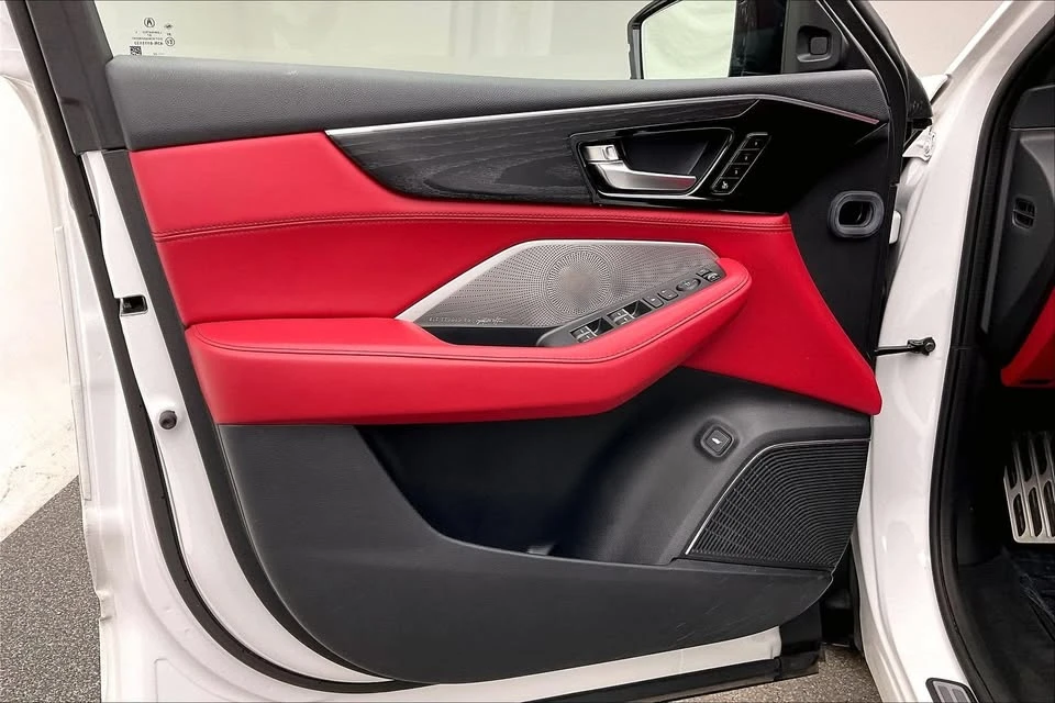 2022 Acura MDX 4th Gen - Image 5 of 10