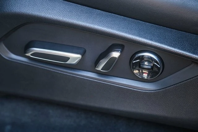 2022 Acura MDX 4th Gen - Image 20 of 21