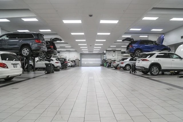 2022 Acura MDX 4th Gen - Image 12 of 19
