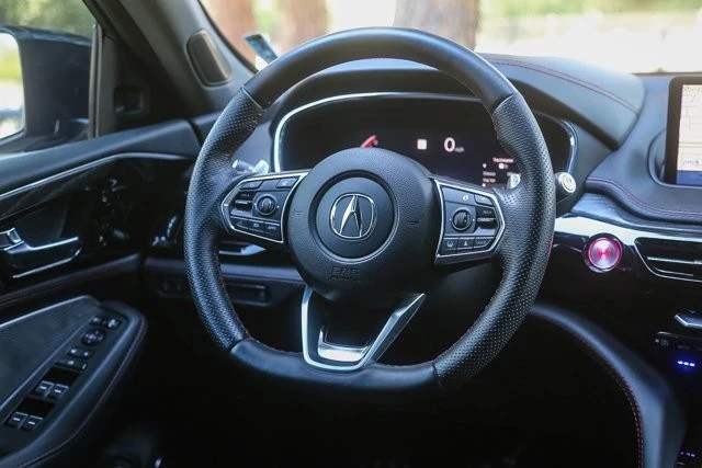 2022 Acura MDX 4th Gen - Image 13 of 21