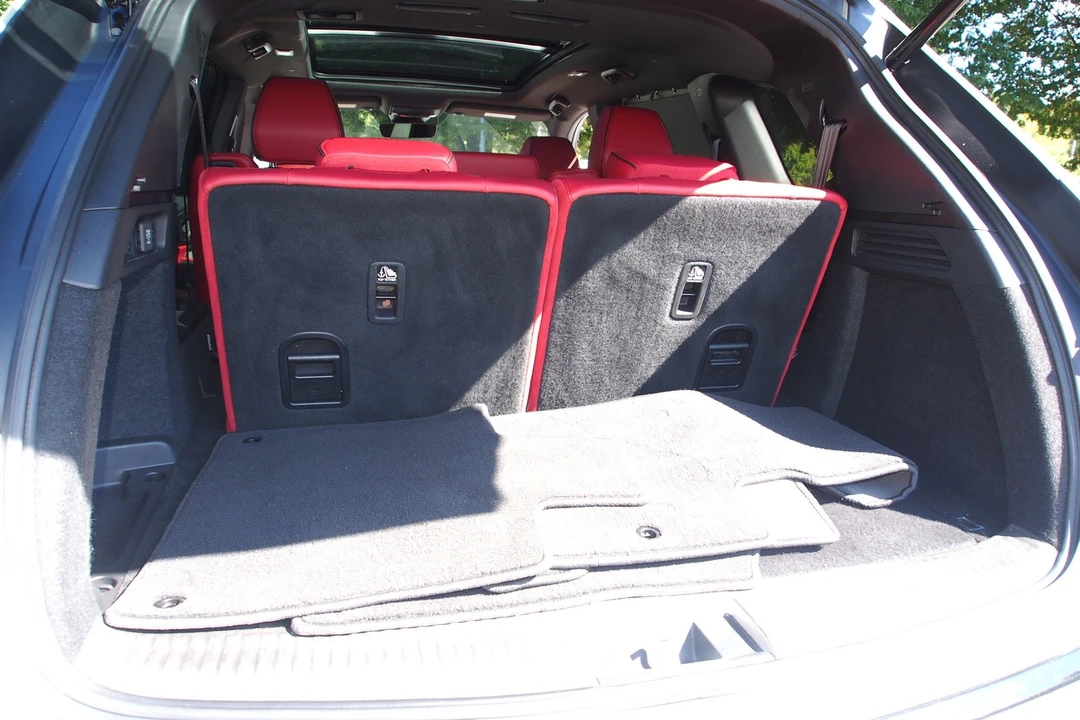 2022 Acura MDX 4th Gen - Image 17 of 21