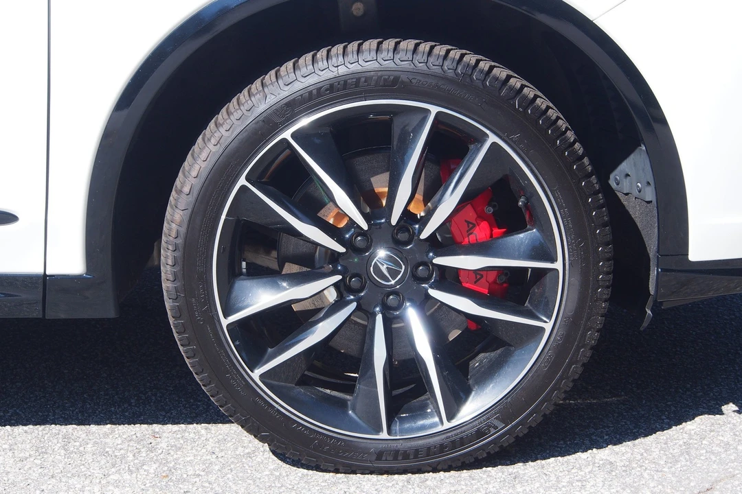 2022 Acura MDX 4th Gen - Image 10 of 21