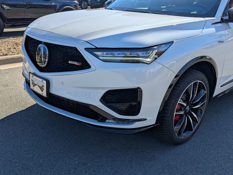 2022 Acura MDX 4th Gen - Image 10 of 12