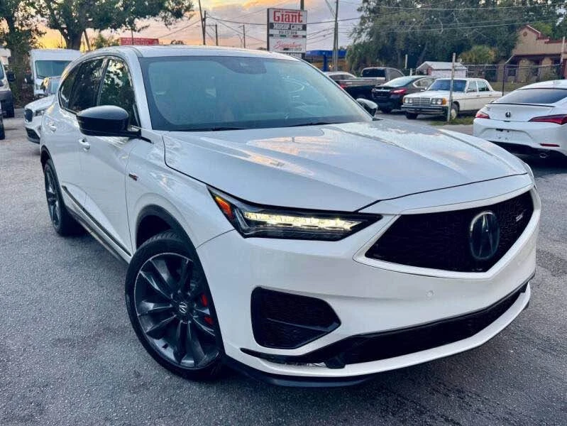 2022 Acura MDX 4th Gen - Image 2 of 16