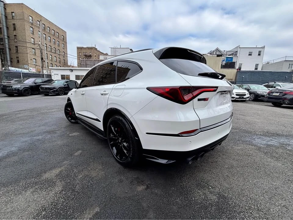 2022 Acura MDX 4th Gen - Image 5 of 21