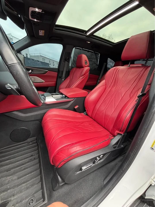 2022 Acura MDX 4th Gen - Image 11 of 21