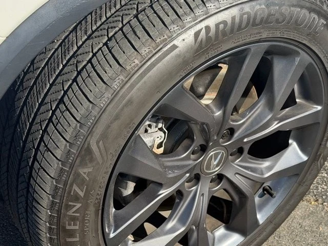 2022 Acura MDX 4th Gen - Image 13 of 21