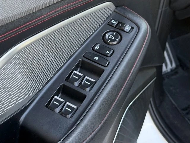 2022 Acura MDX 4th Gen - Image 15 of 21