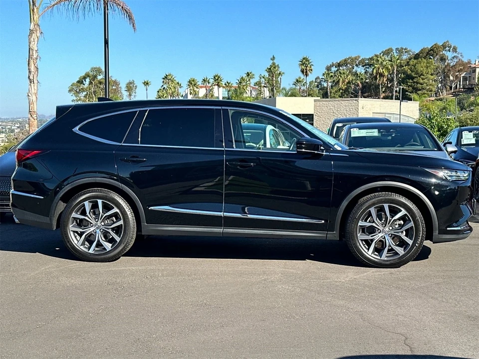 2022 Acura MDX 4th Gen - Image 2 of 12