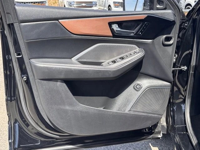 2022 Acura MDX 4th Gen - Image 16 of 21