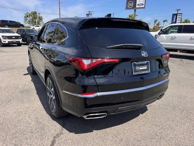2022 Acura MDX 4th Gen - Image 10 of 21