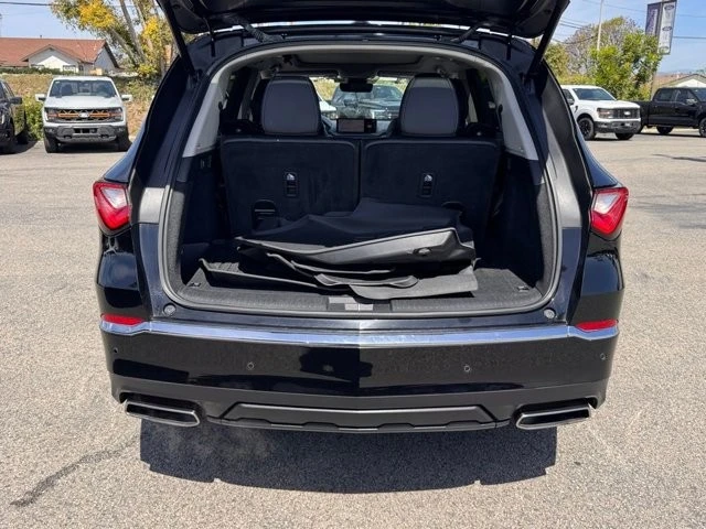 2022 Acura MDX 4th Gen - Image 13 of 21