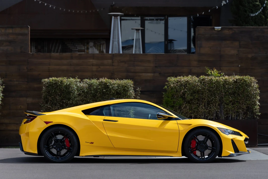 2022 Acura NC1 NSX Type S - Image 27 of 31