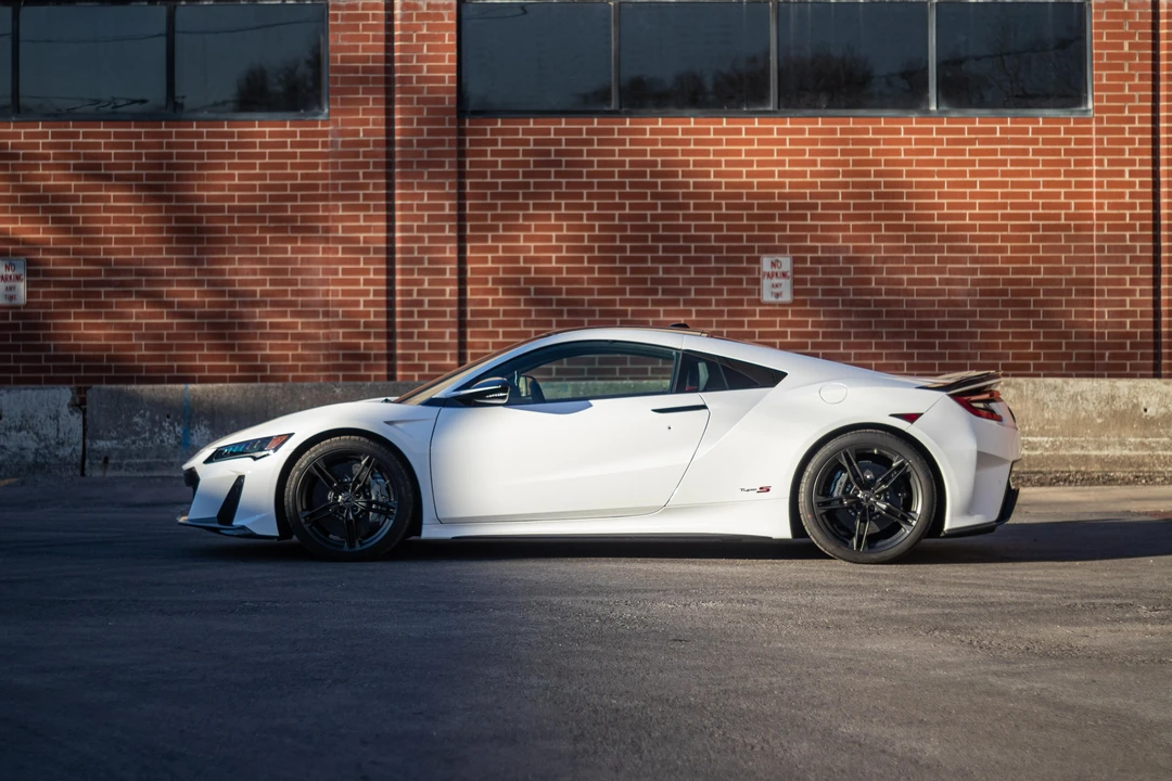 2022 Acura NC1 NSX Type S - Image 11 of 31