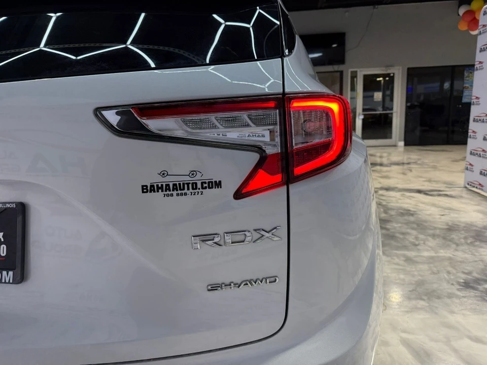2022 Acura RDX 3rd Gen - Image 10 of 21