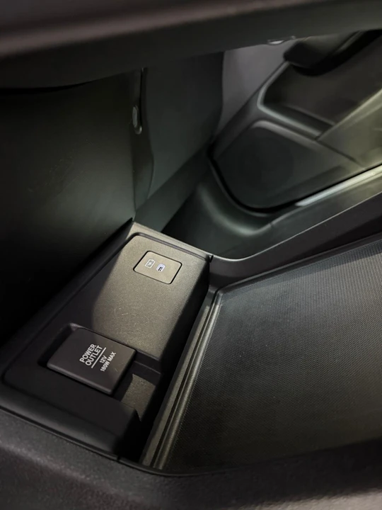 2022 Acura RDX 3rd Gen - Image 21 of 21