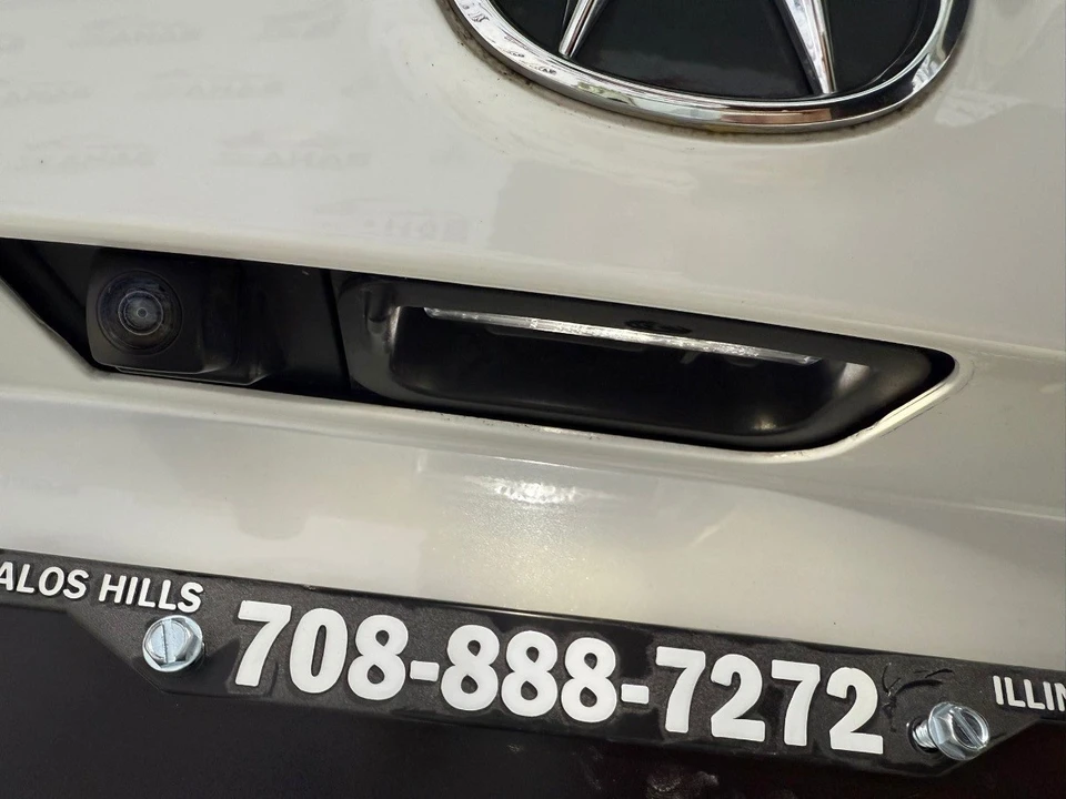 2022 Acura RDX 3rd Gen - Image 9 of 21