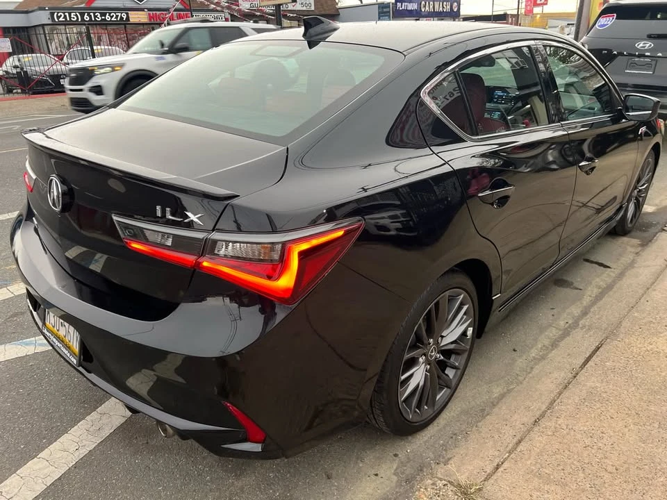 2022 Acura ILX - Image 5 of 14