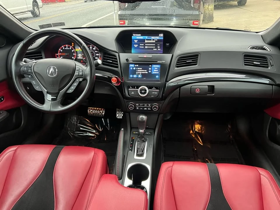 2022 Acura ILX - Image 7 of 14