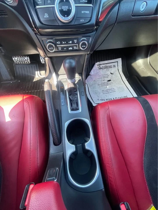 2022 Acura ILX - Image 8 of 19