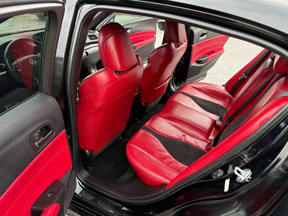 2022 Acura ILX - Image 10 of 17