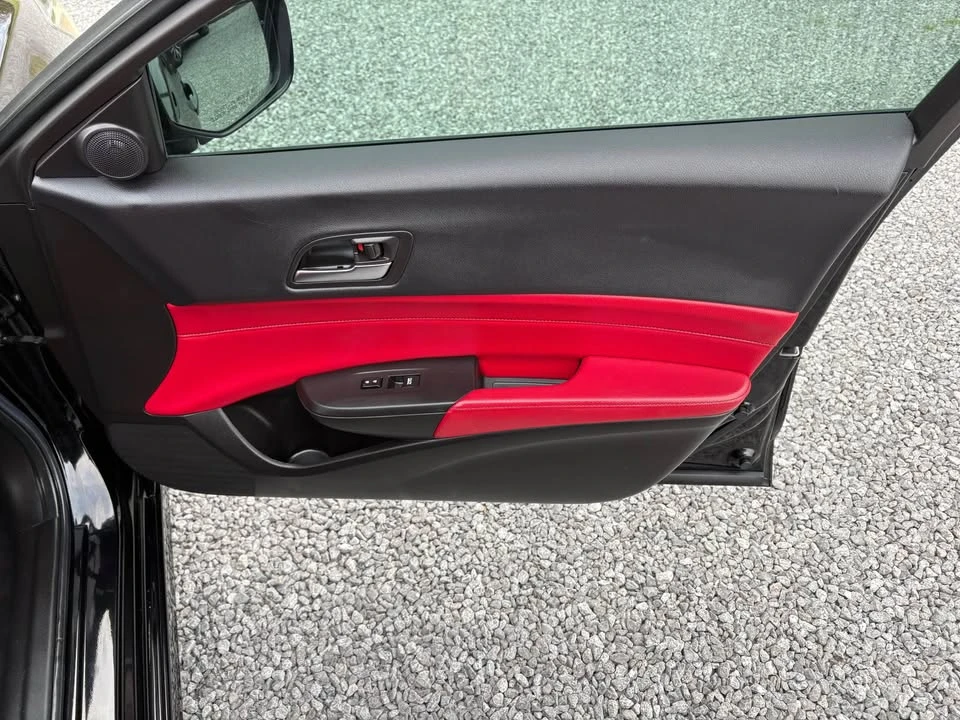 2022 Acura ILX - Image 14 of 17