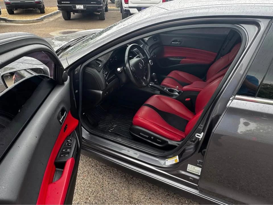 2022 Acura ILX - Image 7 of 11