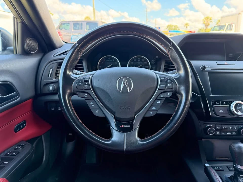 2022 Acura ILX - Image 13 of 18