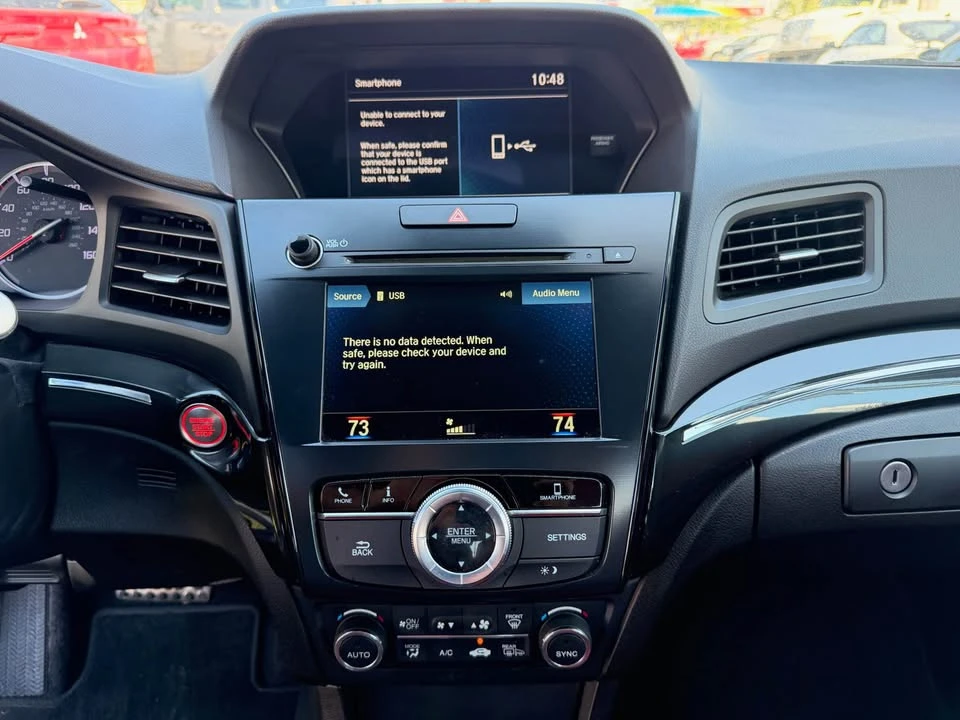 2022 Acura ILX - Image 11 of 18