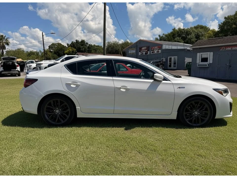 2022 Acura ILX - Image 4 of 18