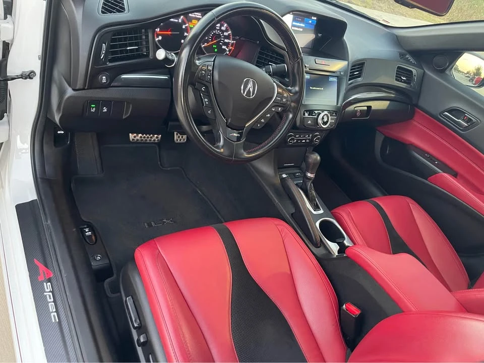 2022 Acura ILX - Image 13 of 20