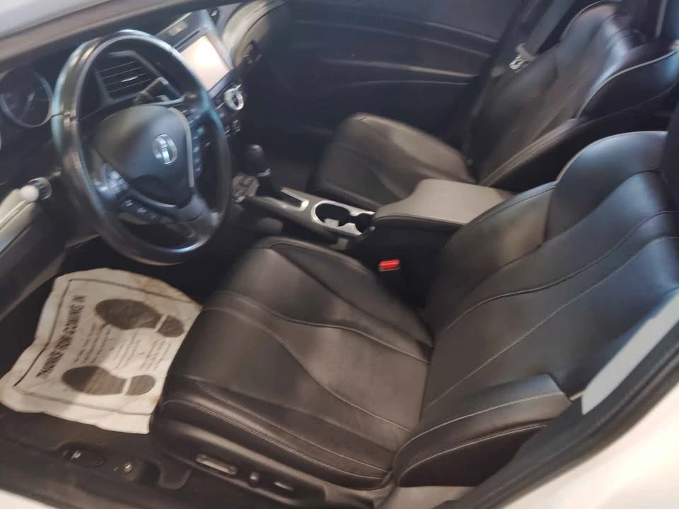 2022 Acura ILX - Image 9 of 17