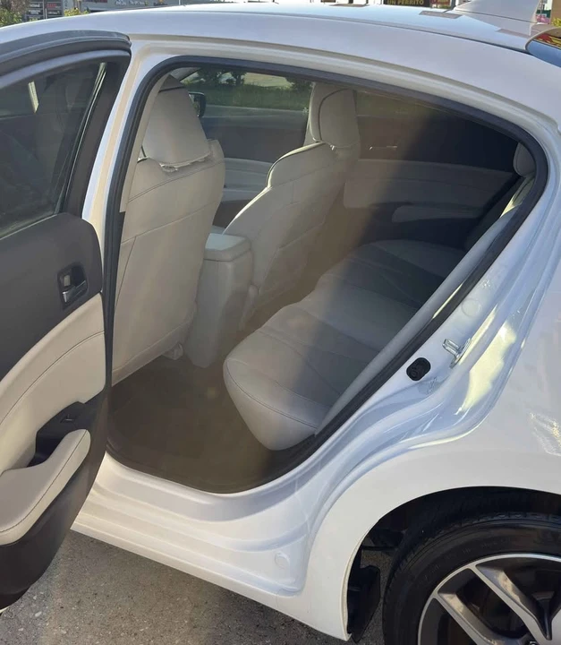 2022 Acura ILX - Image 10 of 14
