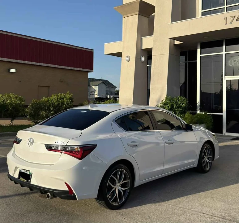2022 Acura ILX - Image 6 of 14