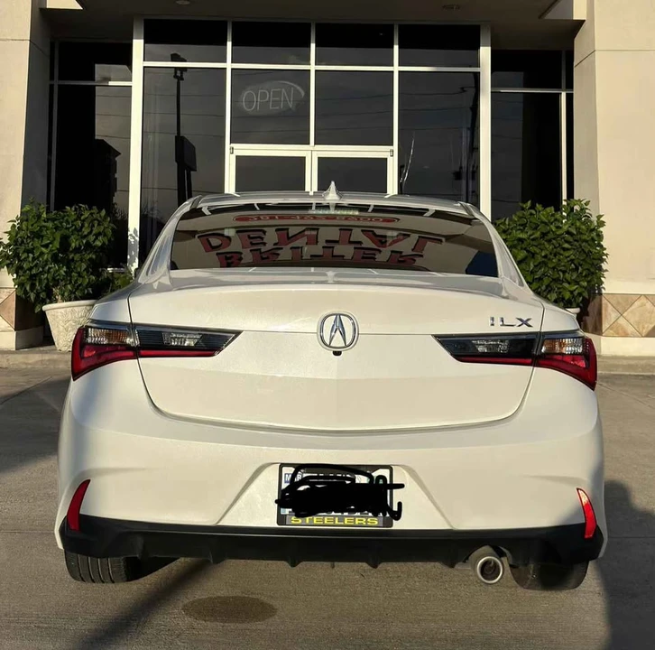 2022 Acura ILX - Image 5 of 14