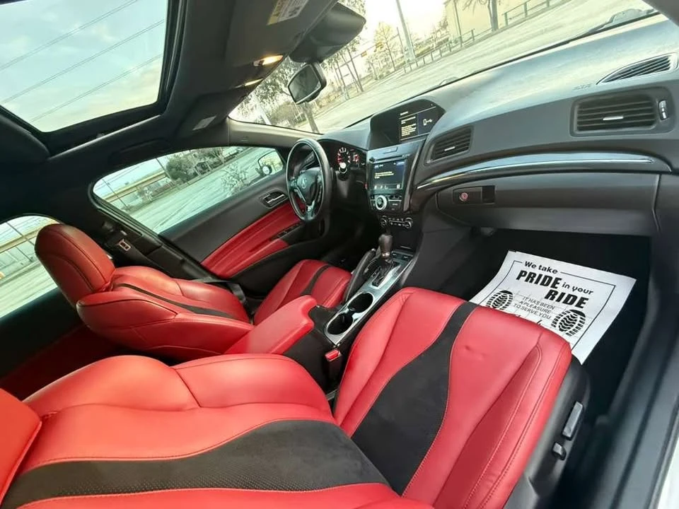 2022 Acura ILX - Image 10 of 19