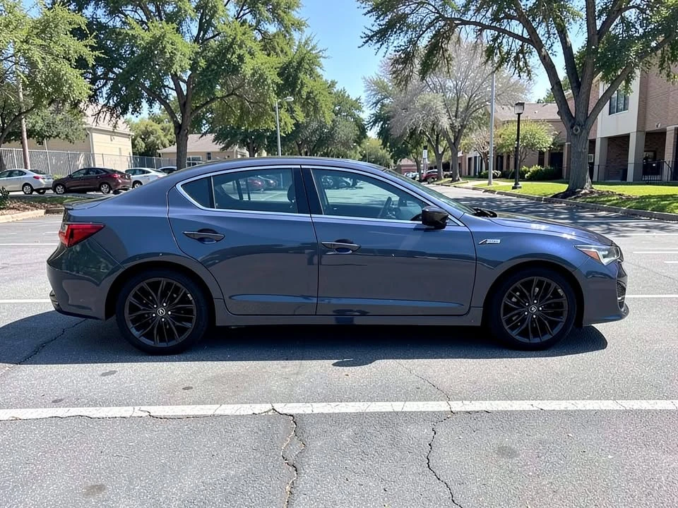 2022 Acura ILX - Image 8 of 20