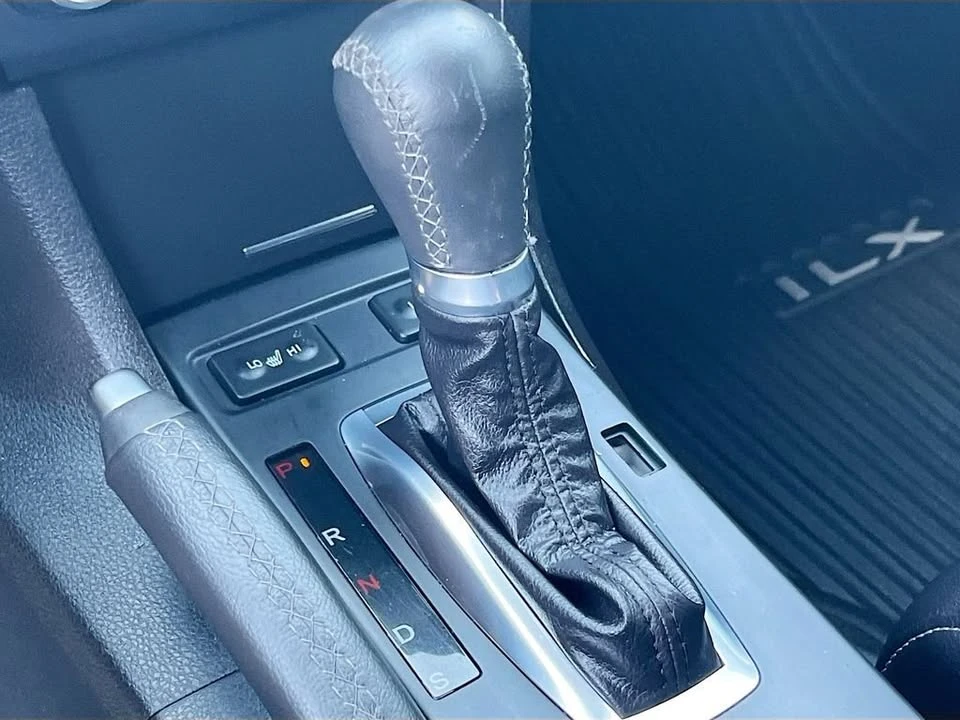 2022 Acura ILX - Image 16 of 20