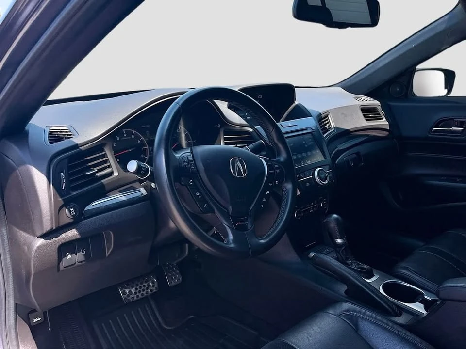 2022 Acura ILX - Image 9 of 20