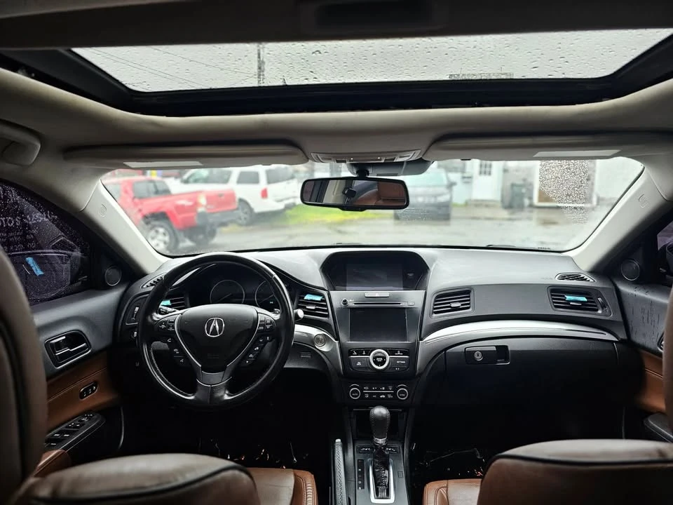 2022 Acura ILX - Image 9 of 17