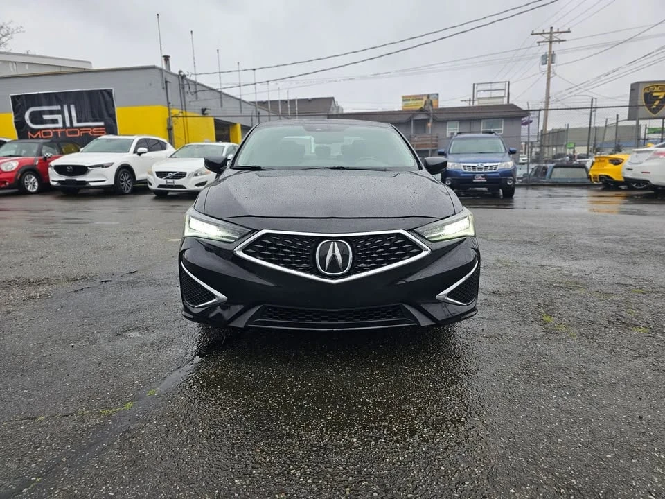 2022 Acura ILX - Image 2 of 17