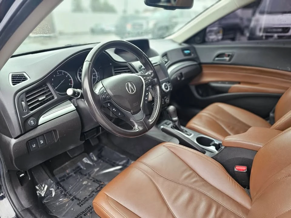2022 Acura ILX - Image 8 of 17