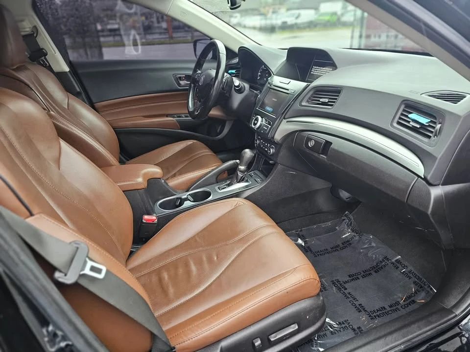 2022 Acura ILX - Image 7 of 17