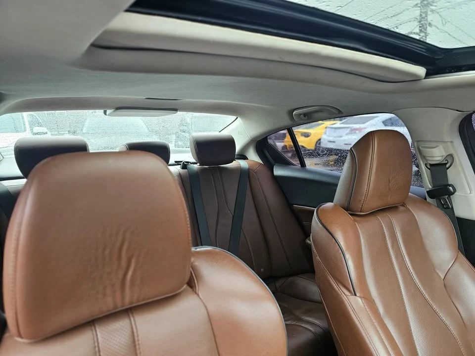 2022 Acura ILX - Image 14 of 17