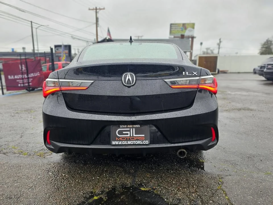 2022 Acura ILX - Image 5 of 17