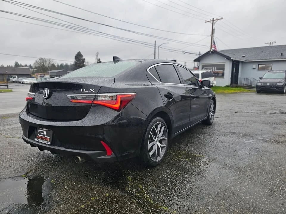 2022 Acura ILX - Image 6 of 17