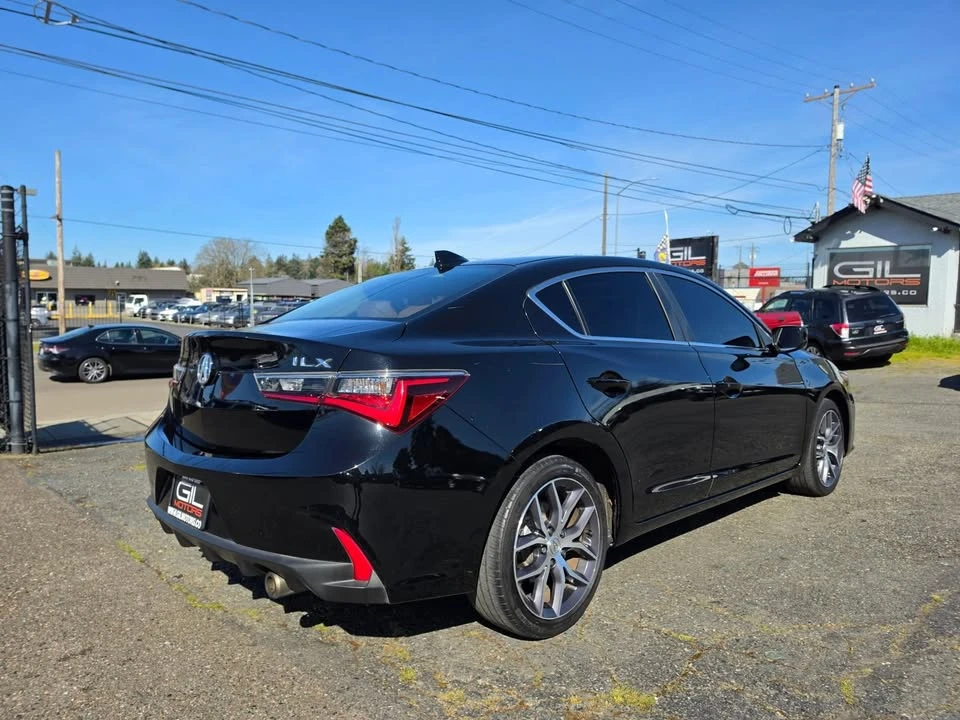 2022 Acura ILX - Image 7 of 17